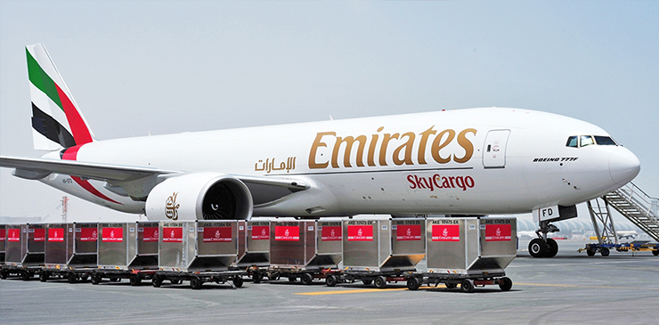 Noches de hotel de cortesía y franquicia de equipaje adicional con vuelos  de Emirates a Dubái