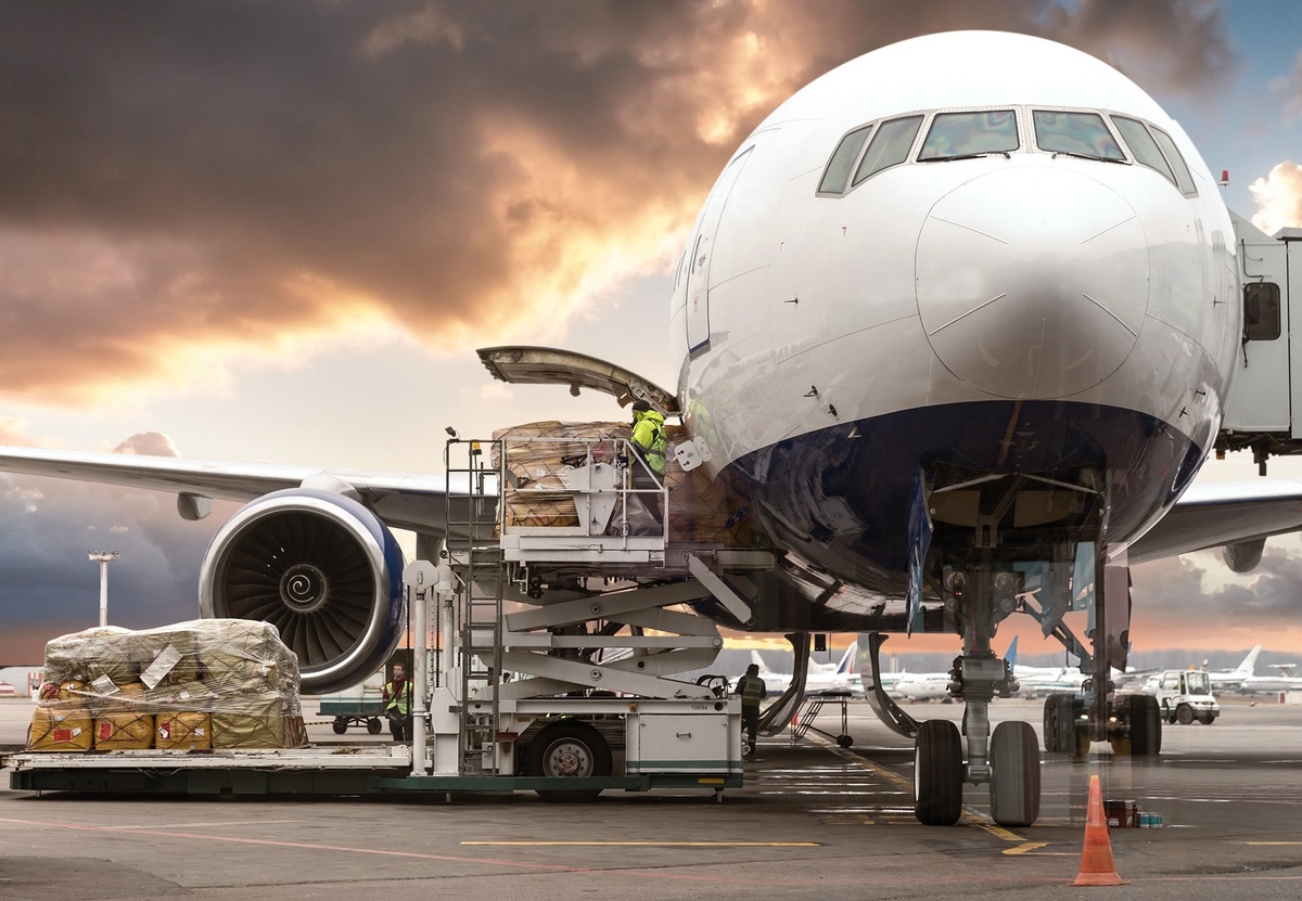 Desde el AICMIATA colaborará con el gobierno en la transferencia de vuelos exclusivos de carga