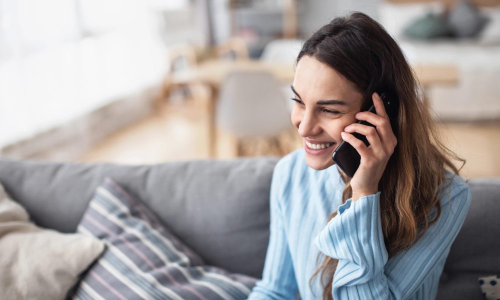 Visito presenta un agente de llamadas telefónicas con IA para hoteles