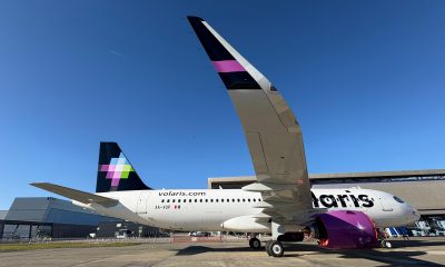 Volaris celebra la llegada de su avión 144