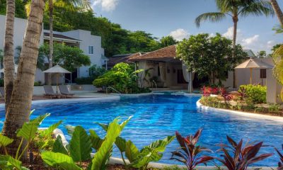 Waves Resort & Spa y Treasure Beach Art Hotel se unen a Autograph Collection, elevando el concepto de Todo Incluido en Barbados