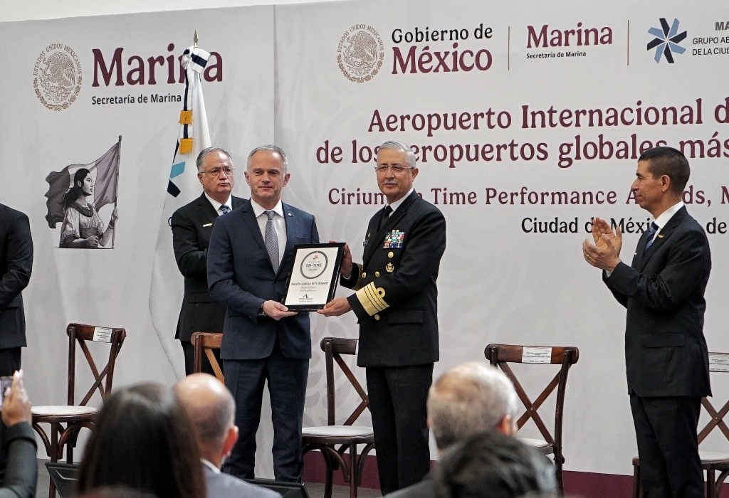 Con el indice de puntualidad del 84.04%Reconocen al AICM como el tercer aeropuerto más puntual del mundo