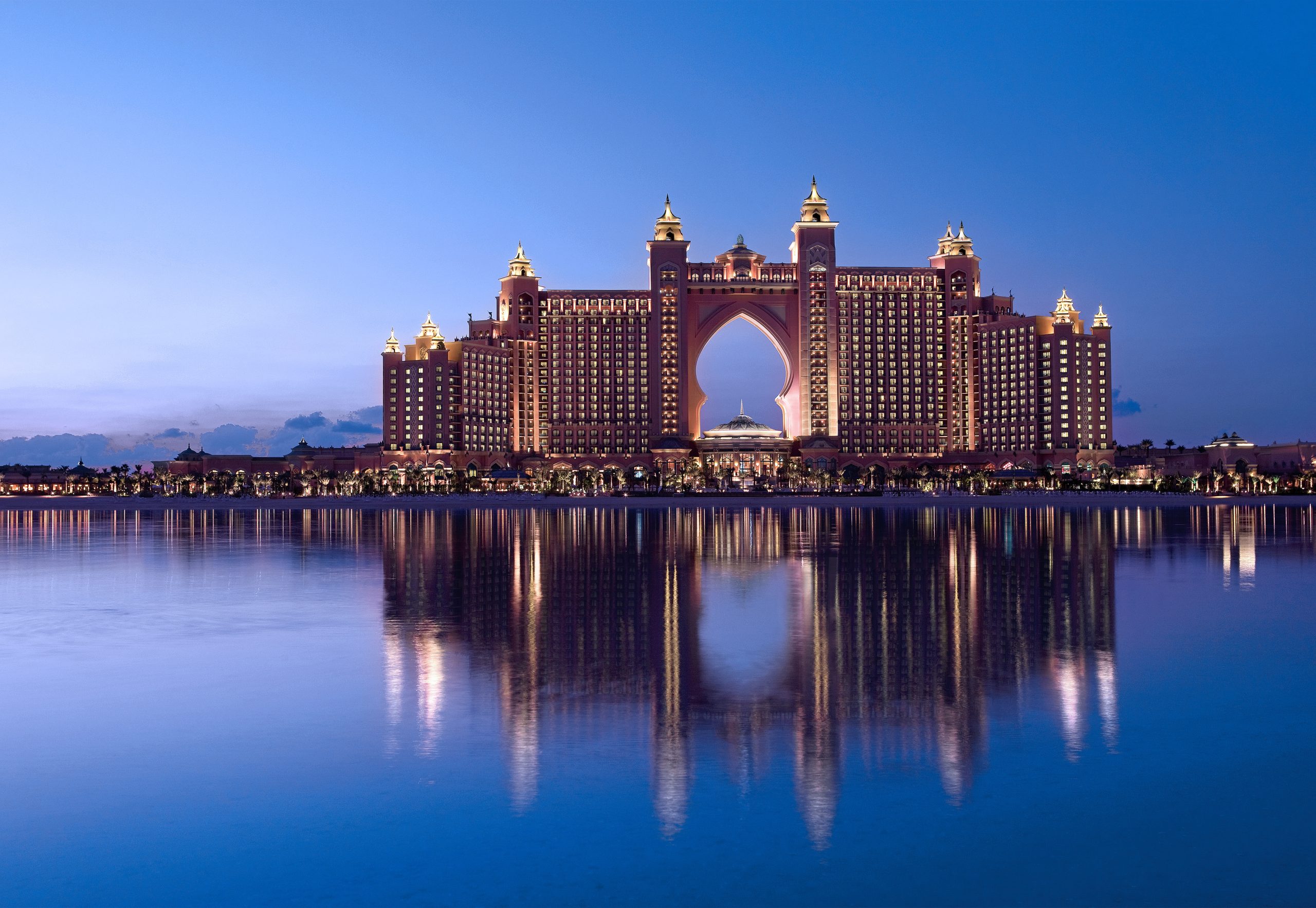 En Forbes Travel GuideAtlantis Dubai: un referente en la hospitalidad de lujo con 31 estrellas