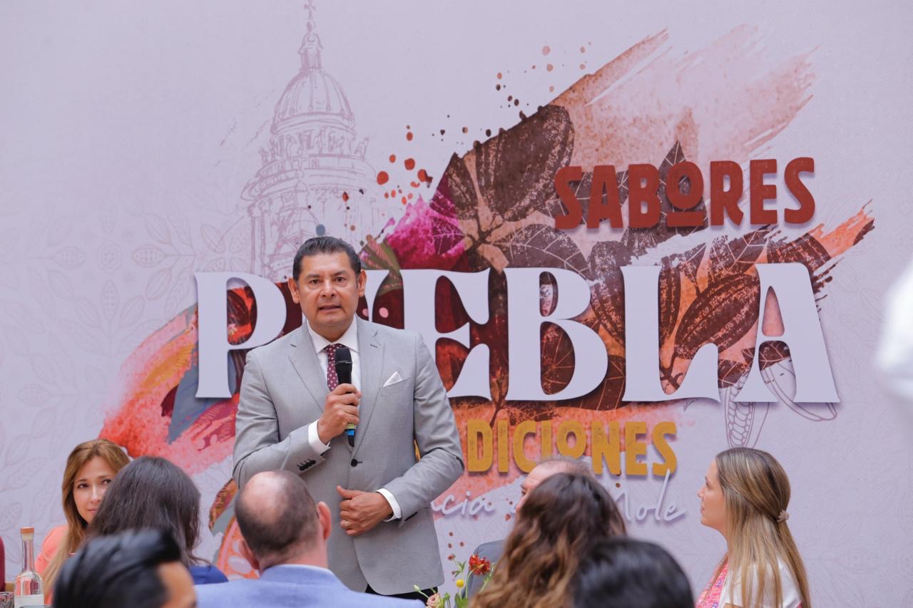 El Mole: símbolo de tradición, diversidad y amorPuebla apuesta por el turismo gastronómico y cultural como motor de desarrollo hacia 2030 El Mole: símbolo de tradición, diversidad y amorPuebla apuesta por el turismo gastronómico y cultural como motor de desarrollo hacia 2030