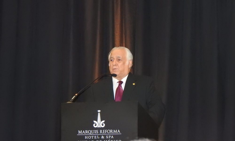 Miguel Torruco Marqués presenta su libro “Historia Institucional del Turismo en México 1926-2024”