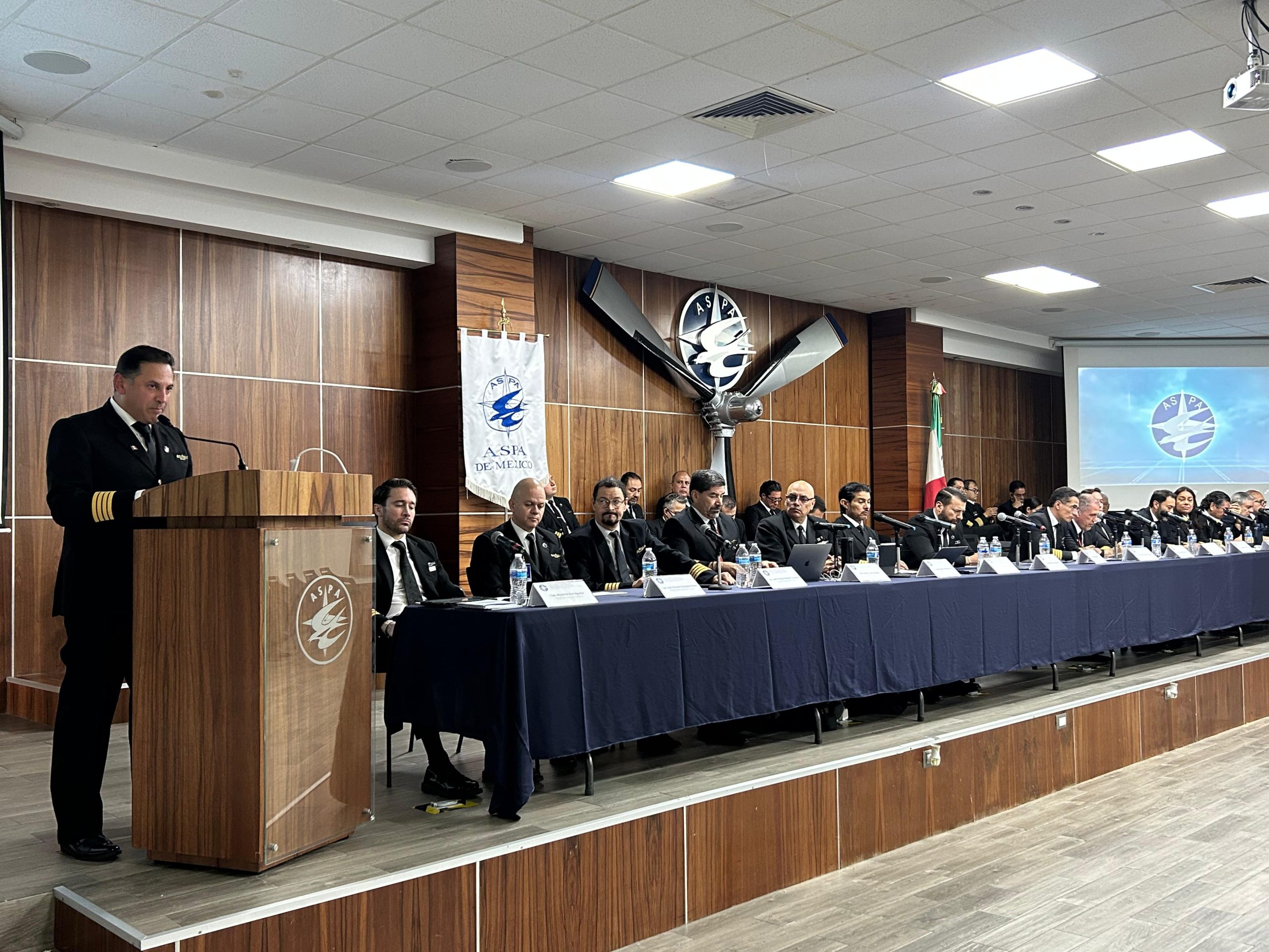Con MAS CargoCrece la familia de pilotos de ASPA de México Con MAS CargoCrece la familia de pilotos de ASPA de México