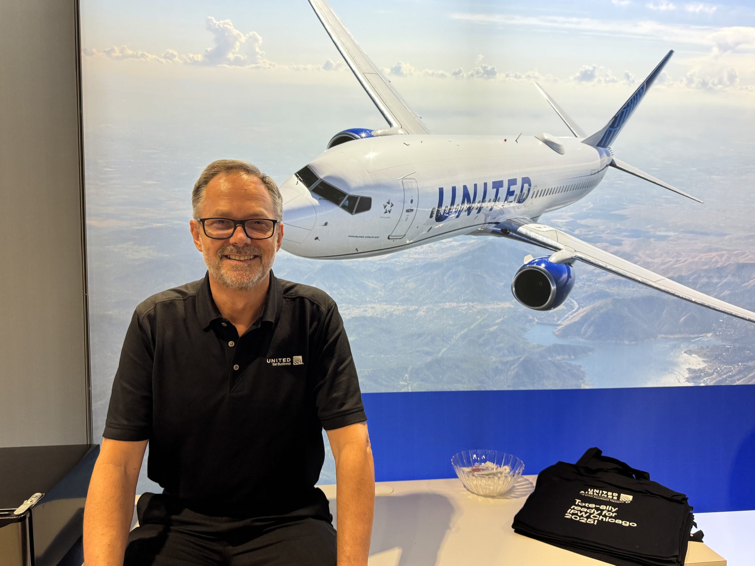Rolf Meyer, director de ventas para MéxicoUnited Airlines celebra 60 años en México con fuerte crecimiento, innovación y apuesta a la sustentabilidad Rolf Meyer, director de ventas para MéxicoUnited Airlines celebra 60 años en México con fuerte crecimiento, innovación y apuesta a la sustentabilidad