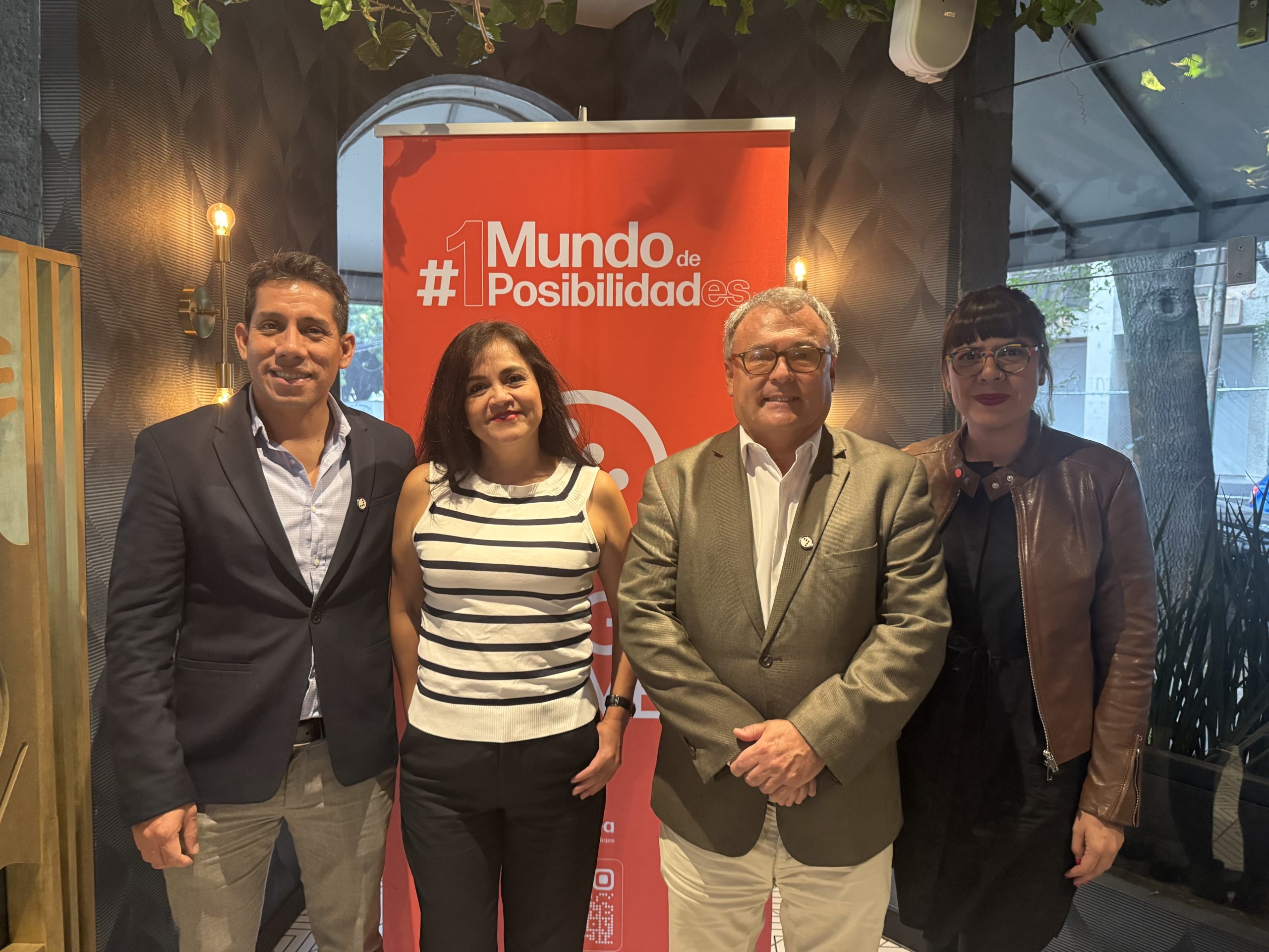 En una velada llena de sabor peruanoMega Travel presenta nuevos programas al Perú, de la mano de Lima Tours
