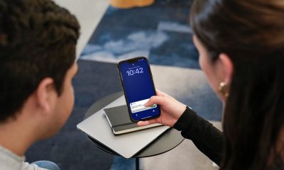 United Airlines lanza funciones personalizadas en su app para mejorar la experiencia en vuelos de conexión