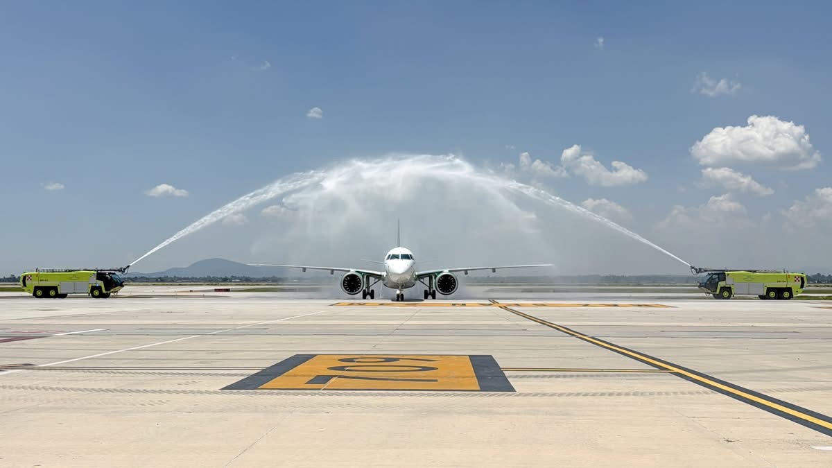 Mexicana fortalece su flota con la incorporación de su segunda aeronave Embraer E195-E2