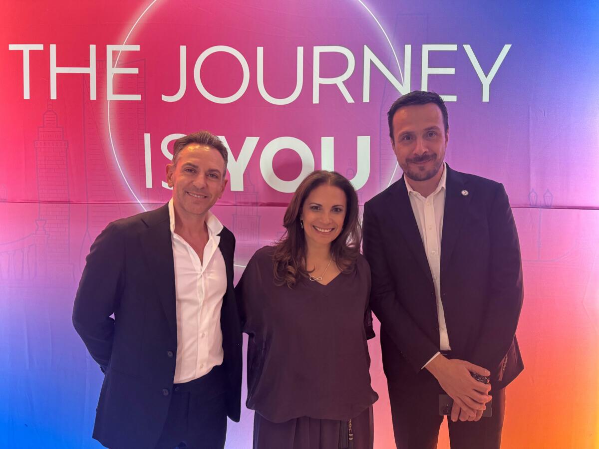 Megatravel-The-Journey-is-you-12