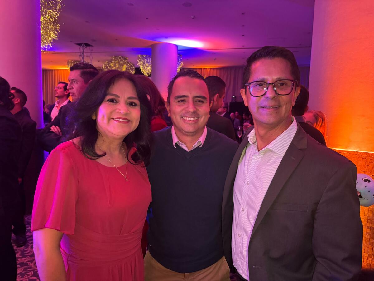 Megatravel-The-Journey-is-you-2