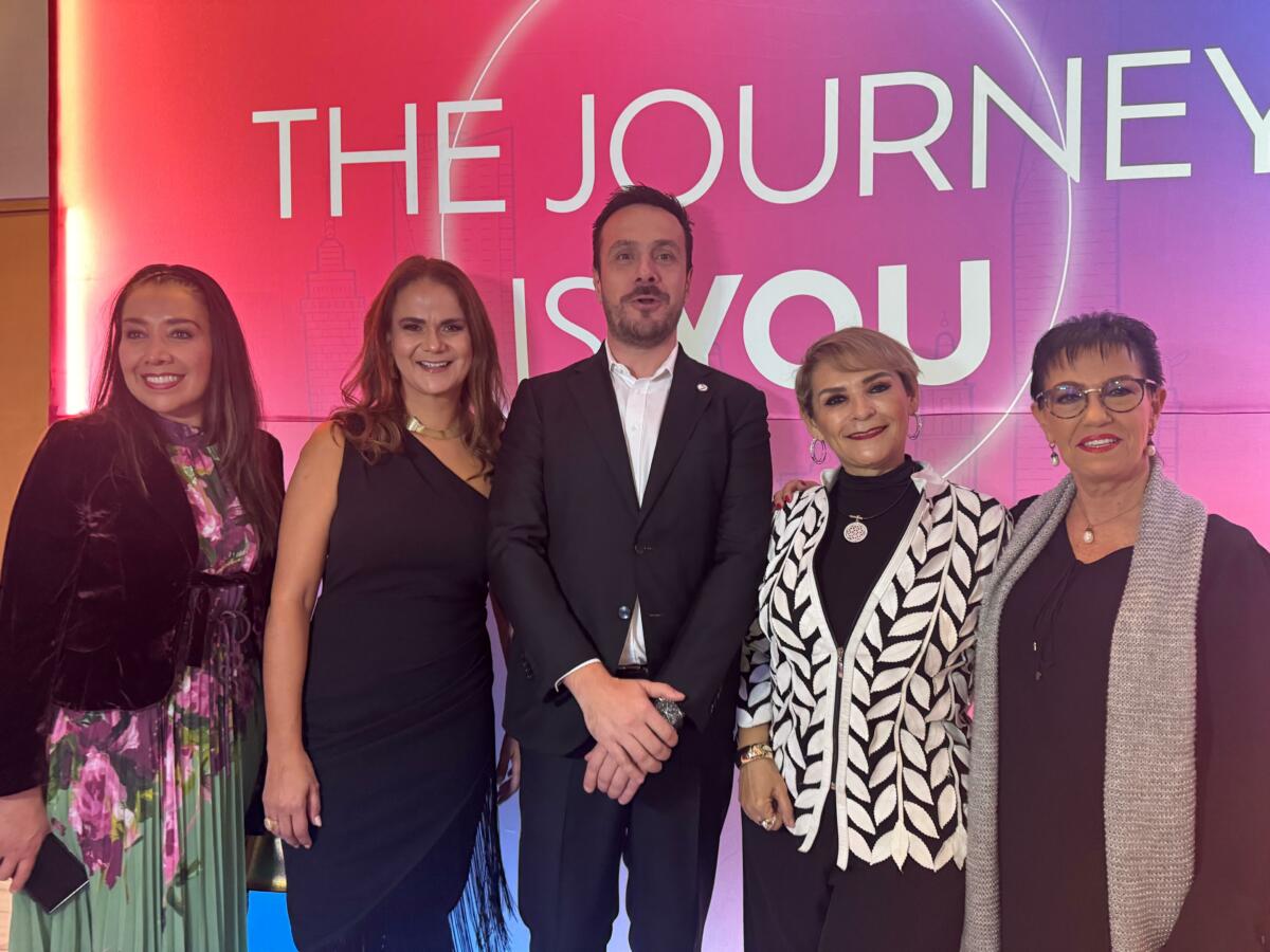 Megatravel-The-Journey-is-you-32