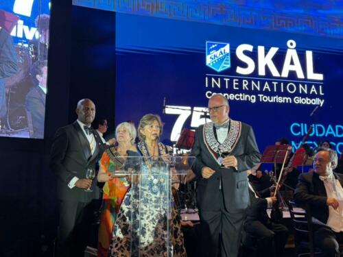 Una gran noche para Skal México 23